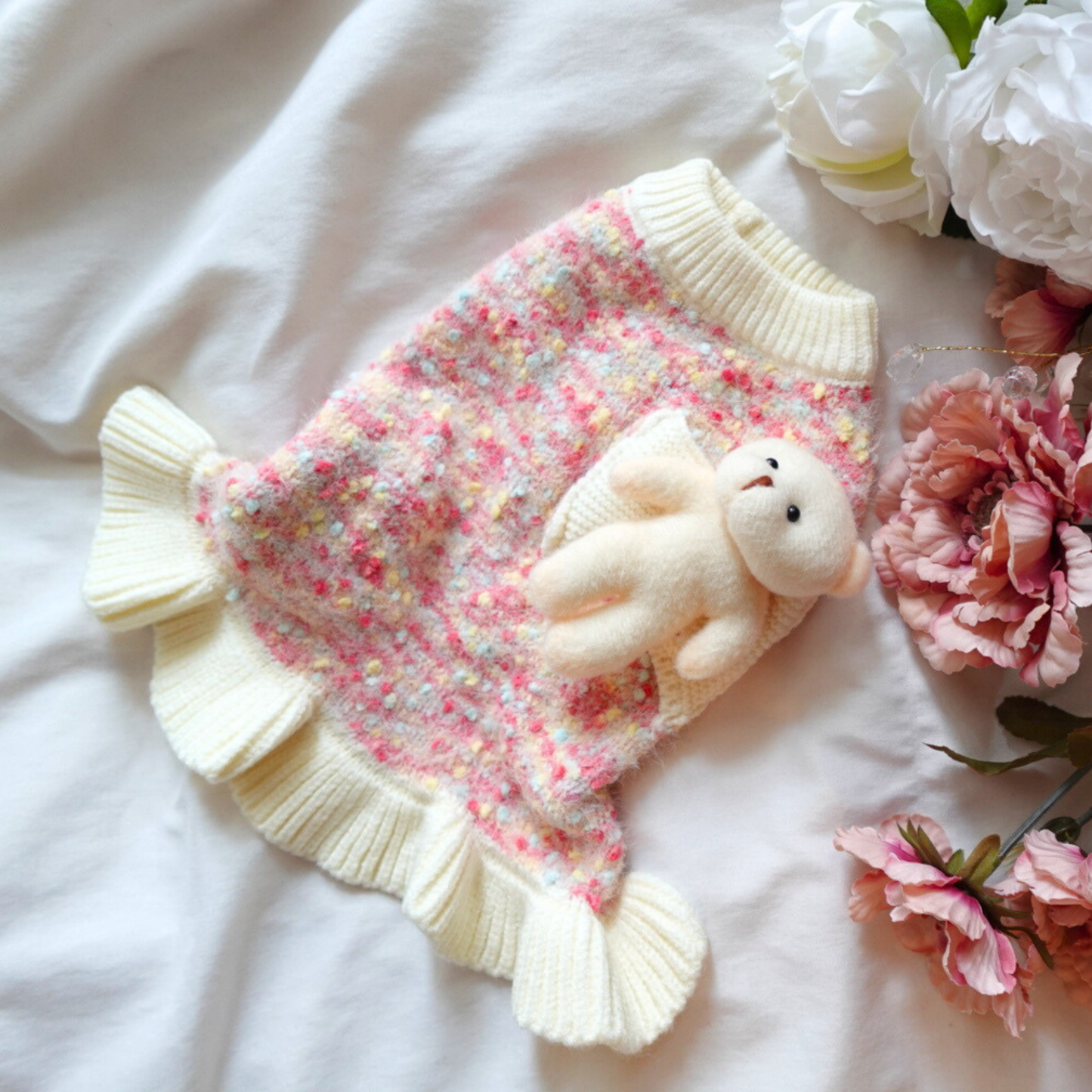 犬服 小型犬｜くまぬいぐるみ付き ガーリーニットフリルワンピース